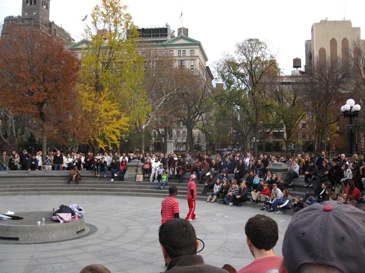 Fountain, Washington Square Park, Greenwich Village, Manhattan, November 26, 2011