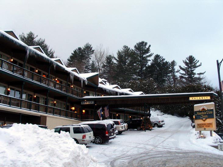Mountain View Inn, 2548 Main Street, Lake Placid, New York