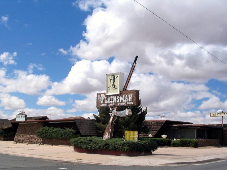The Plainsman, 1001 West Hopi Drive, Holbrook, Arizona