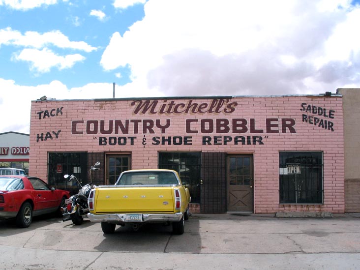 Mitchell's Country Cobbler, West Hopi Drive, Holbrook, Arizona