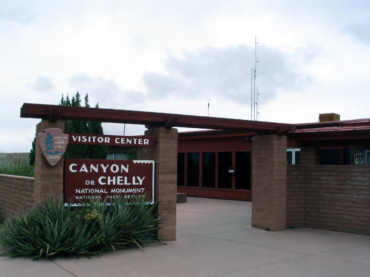 Visitor Center, Canyon de Chelly National Monument, Arizona