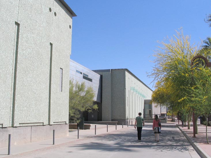 Phoenix Art Museum, 1625 North Central Avenue, Phoenix, Arizona