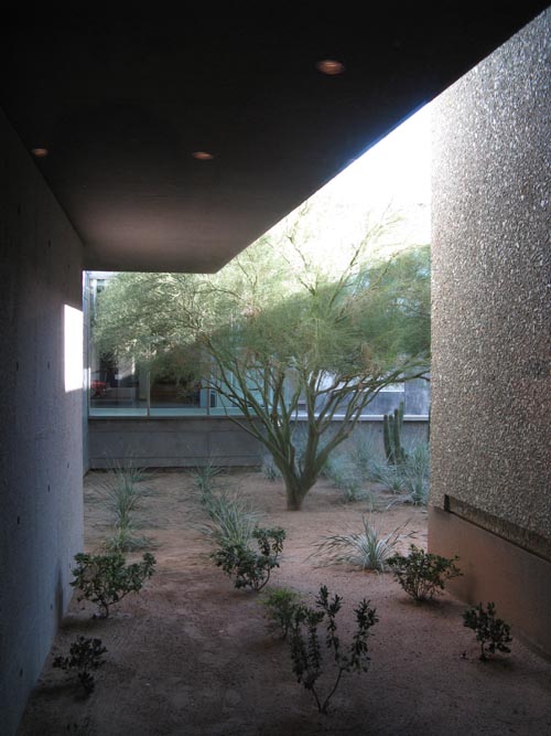 Phoenix Art Museum, 1625 North Central Avenue, Phoenix, Arizona, September 16, 2009