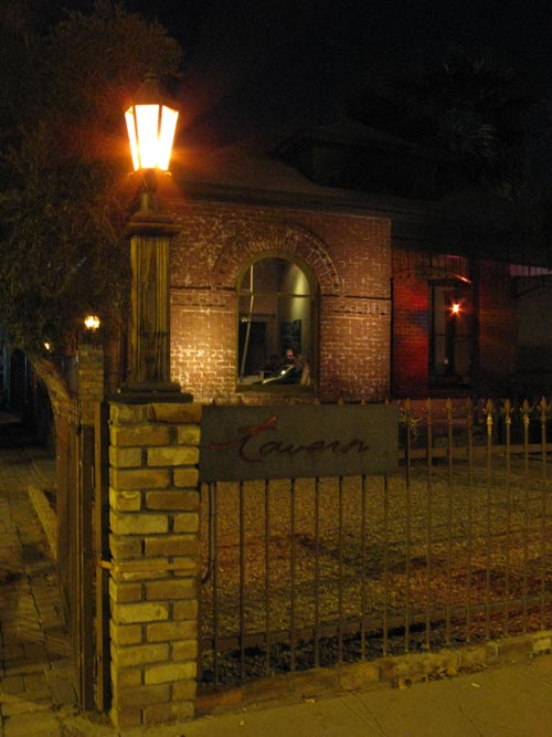 The Roosevelt Tavern, 816 North 3rd Street, Phoenix, Arizona