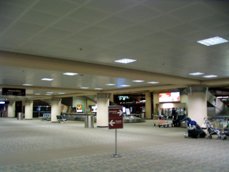 Baggage Claim, Terminal 3, Sky Harbor International Airport, Phoenix, Arizona