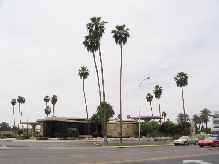 Valley National Bank Building, 4401 East Camelback Road at 44th Street, Phoenix, Arizona
