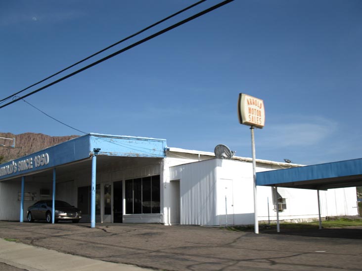Arnold Motor Sales, 1134 West US 60, Superior, Arizona
