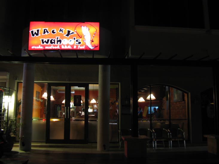 Wacky Wahoo's, #33B Palm Beach, Noord, Aruba