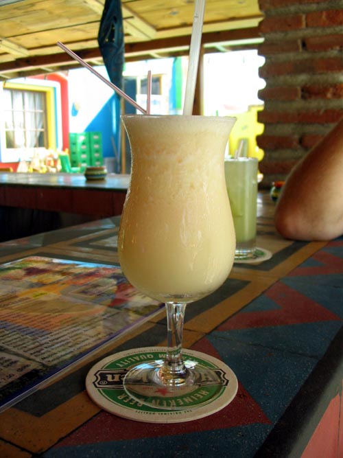 Pina Colada, Havana Beach Bar, L.G. Smith Boulevard 1, Oranjestad, Aruba