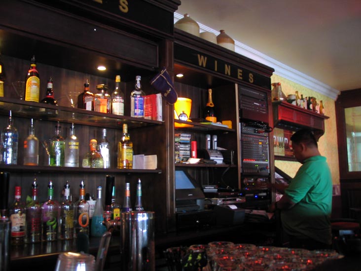 Bar, Kildare's Irish Pub, Bayside Mall, Weststraat 5, Oranjestad, Aruba