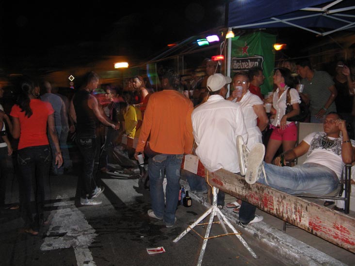 Tivoli Lighting Parade, Carnaval, Oranjestad, Aruba, February 14, 2009, 10:38 p.m.
