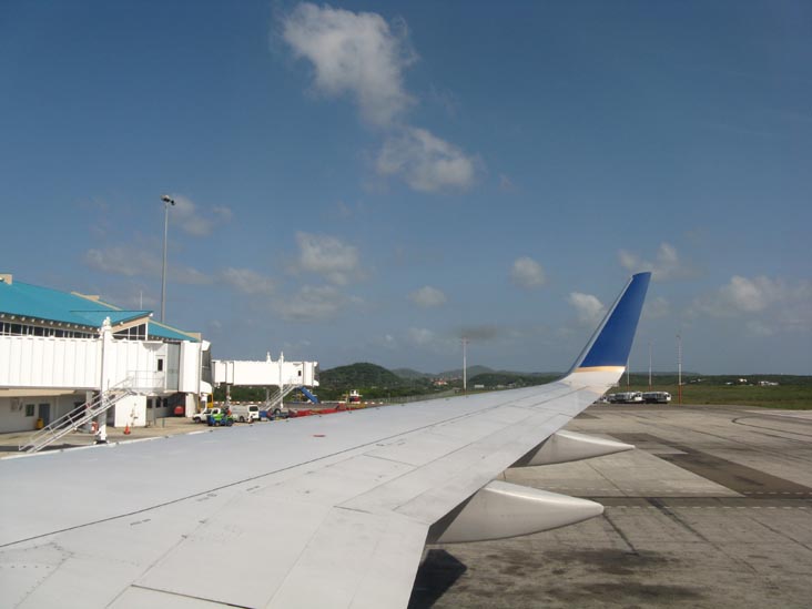 Queen Beatrix Airport/Aeropuerto Internacional Reina Beatrix, Aruba International Airport, Aruba