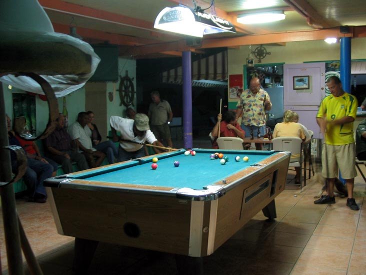 Pool Table, Zeerover (Fisherman's Bar), Savaneta, Aruba