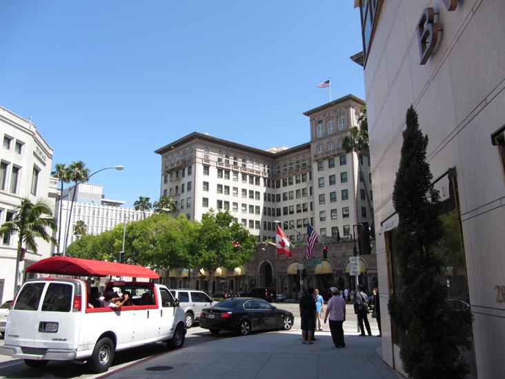 Rodeo Drive at Wilshire Boulevard, Beverly Hills, California