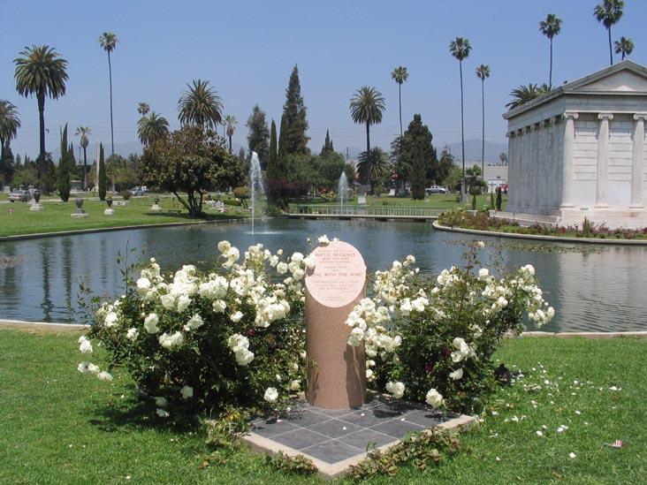 Hattie McDaniel Grave, Hollywood Forever Cemetery, 6000 Santa Monica Boulevard, Hollywood, California
