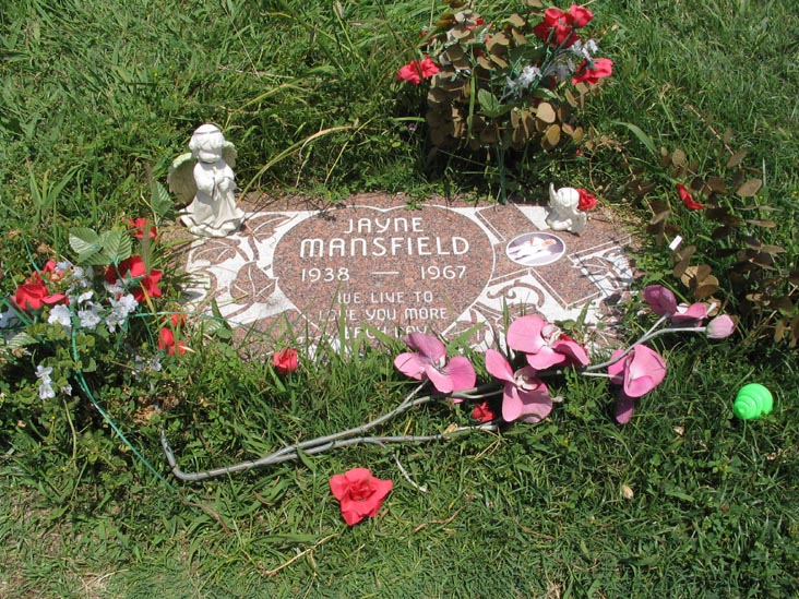 Jayne Mansfield Grave, Hollywood Forever Cemetery, 6000 Santa Monica Boulevard, Hollywood, California