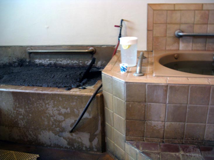 Mud Bath and Hot Tub, Golden Haven Hot Springs Spa & Resort, 1713 Lake Street, Calistoga, California