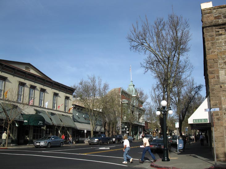 Main Street at Hunt Avenue, St. Helena, California