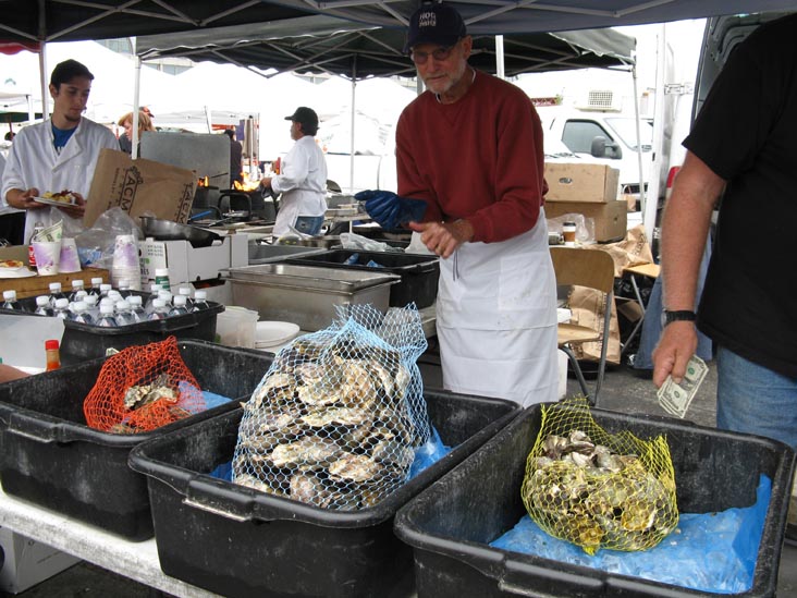 Oysters, Ferry Plaza Farmers Market, The Embarcadero, San Francisco, California