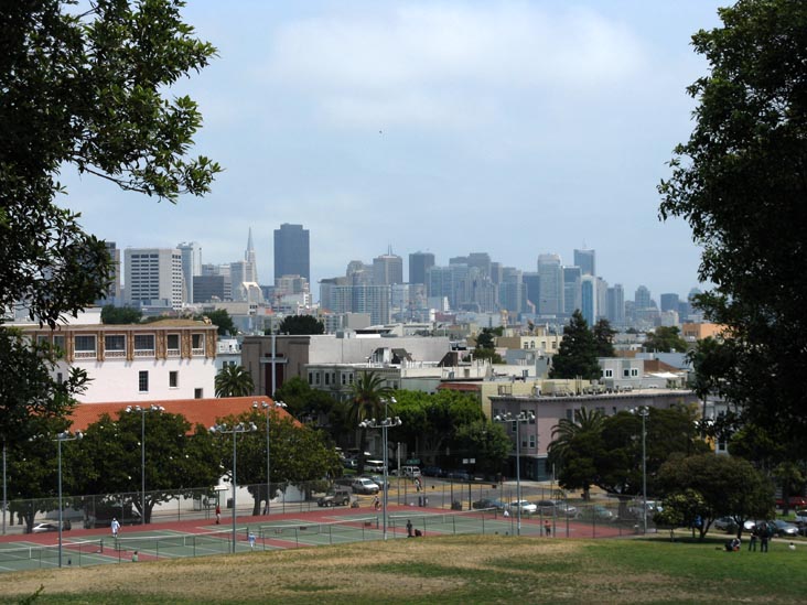 San Francisco Skyline From Dolores Park, Mission District, San Francisco, California