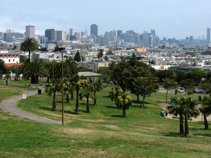 San Francisco Skyline From Dolores Park, Mission District, San Francisco, California