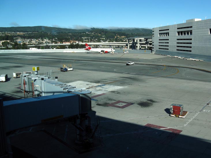 Tarmac, San Francisco International Airport, San Francisco, California