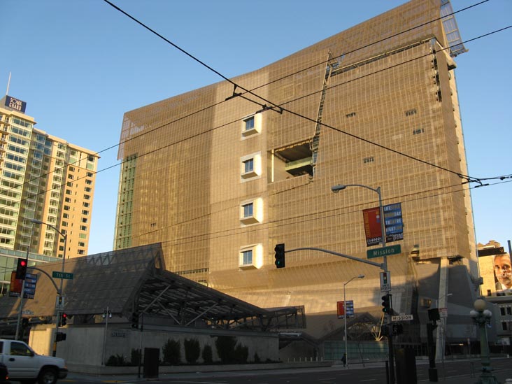 San Francisco Federal Building, 90 7th Street, San Francisco, California
