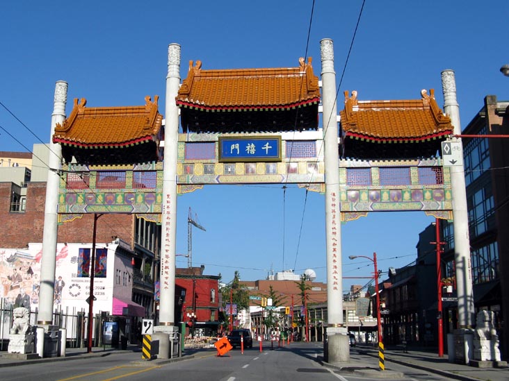 Chinatown Millennium Gate, Pender Street, Chinatown, Downtown Eastside, Vancouver, BC, Canada