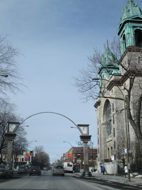 Boulevard Saint-Laurent and Rue Zotique, Montréal, Québec, Canada