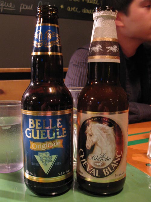 Belle Gueule and Cheval Blance Beer, Resto La Banquise, 994, Rue Rachel Est, Montréal, Québec, Canada