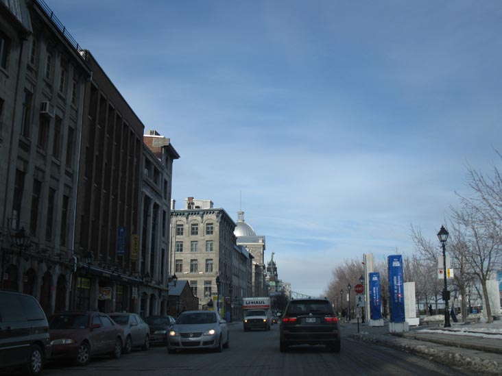 Rue de la Commune Est and Place Jacques-Cartier, Vieux Montréal/Old Montreal, Montréal, Québec, Canada