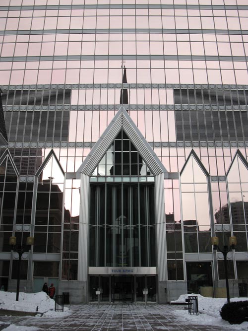 Tour KPMG Entrance, Wallenberg Square, Montréal, Québec, Canada