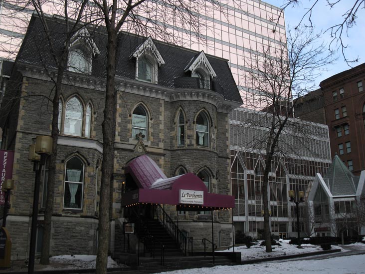 Restaurant Le Parchemin, 1333, Rue Université, Wallenberg Square, Montréal, Québec, Canada