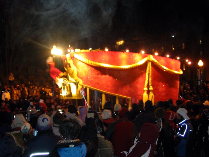 Night Parade, Grande Allée, Carnaval de Québec (Quebec Winter Carnival), Québec City, Canada, February 16, 2008, 9:17 p.m.