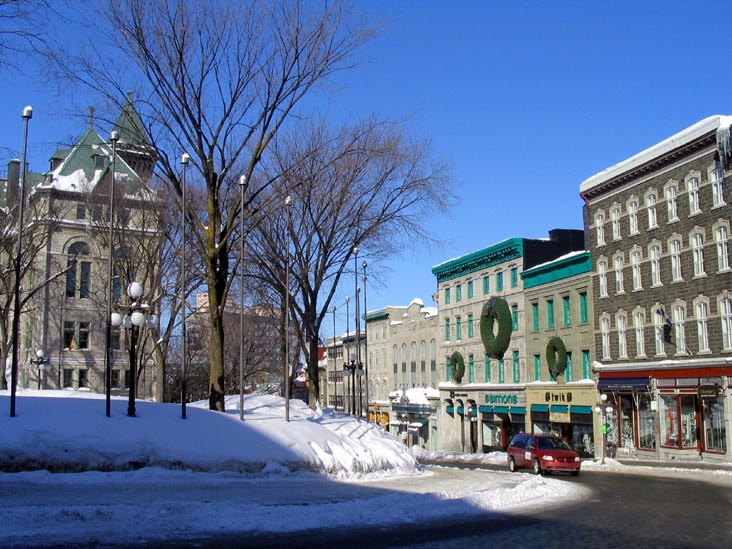 Place de l'Hôtel de Ville, Côte de la Fabrique, Québec City, Canada
