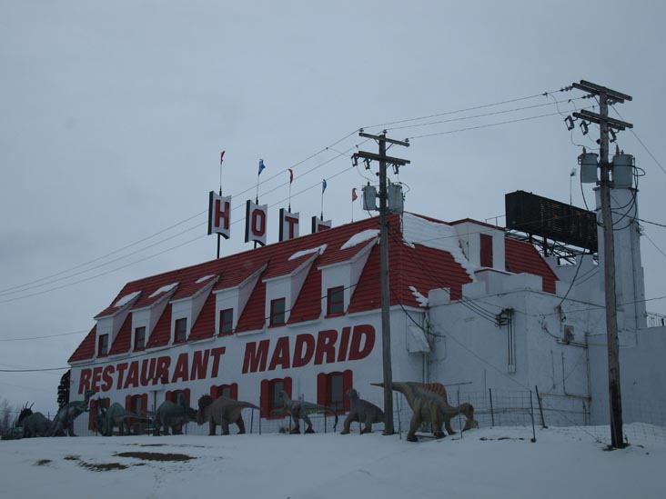 Restaurant Madrid, Autoroute 20, Exit 202, St.-Léonard d'Aston, Québec, Canada, February 14, 2010