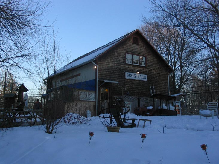 The Book Barn, 41 West Main Street, Niantic, Connecticut
