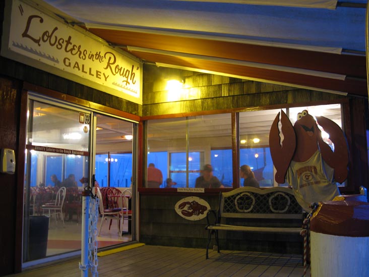 Abbott's Lobster in the Rough, 117 Pearl Street, Noank, Connecticut