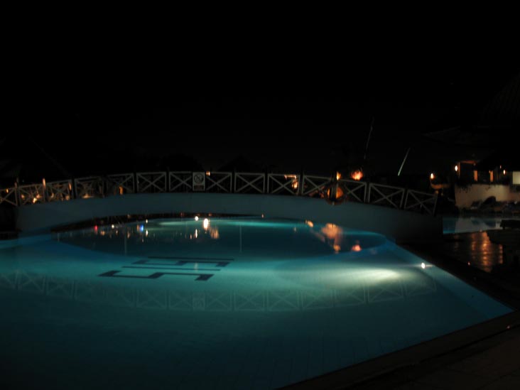 Swimming Pool, Pyramisa Isis Hotel & Suites Luxor, Khaled Ibn El Waild Street, Luxor, Egypt