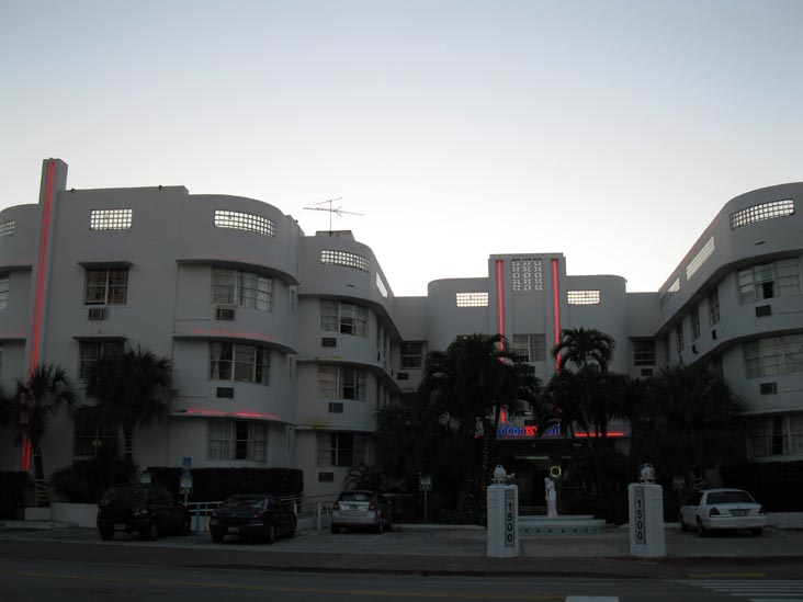 Haddon Hall Miami, 1500 Collins Avenue, South Beach, Miami, Florida