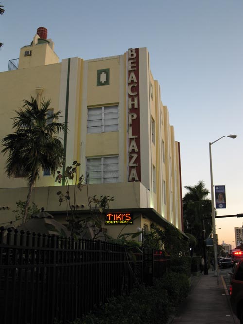 Beach Plaza Hotel, 1401 Collins Avenue, South Beach, Miami, Florida
