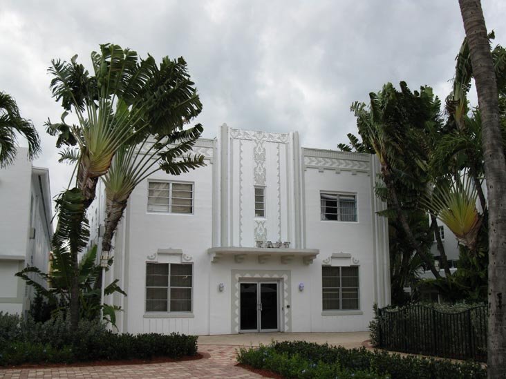 Taft Hotel, 1040 Washington Avenue, South Beach, Miami, Florida