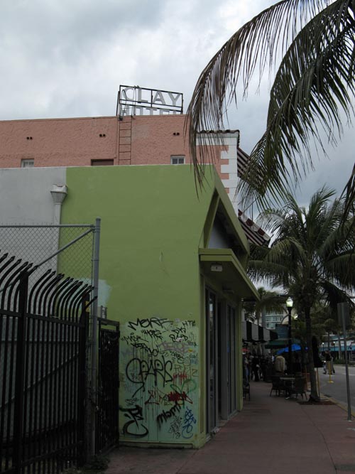 West Side of Washington Avenue Between 14th Street and Espanola Way, South Beach, Miami, Florida