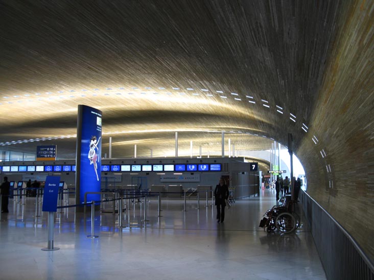 Aéroport Paris-Charles de Gaulle (Charles de Gaulle Airport), Paris, France