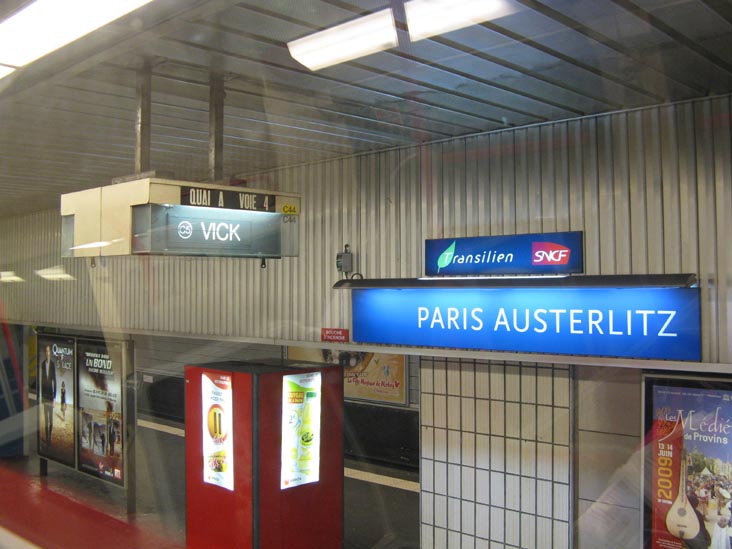 RER Platform, Gare d'Austerlitz, Paris, France
