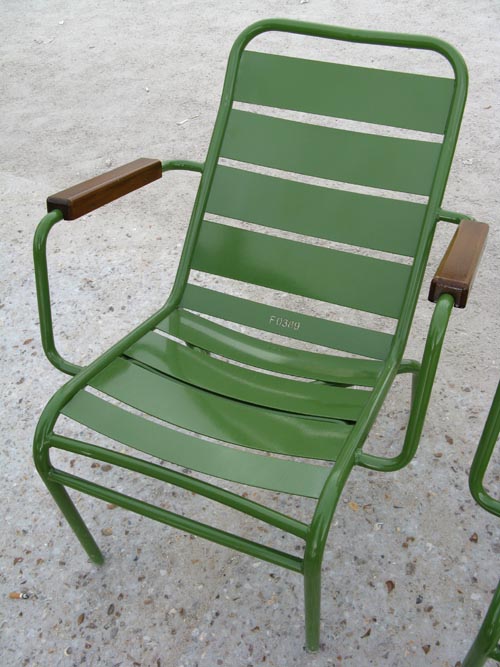 Chair, Jardin des Tuileries/Tuileries Gardens, Paris, France