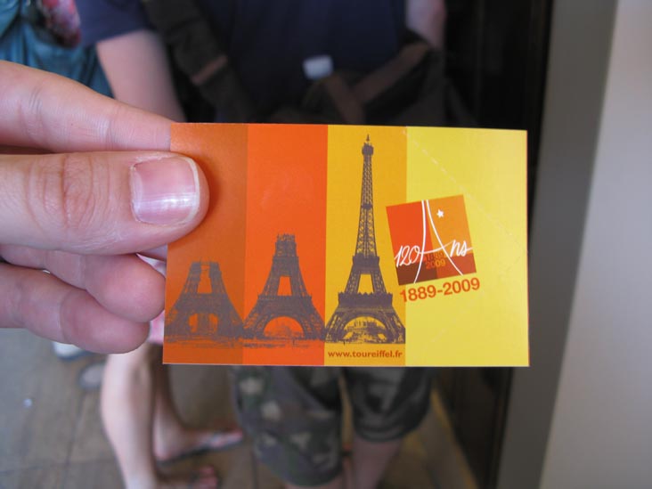 Ticket, Tour Eiffel (Eiffel Tower), Paris, France