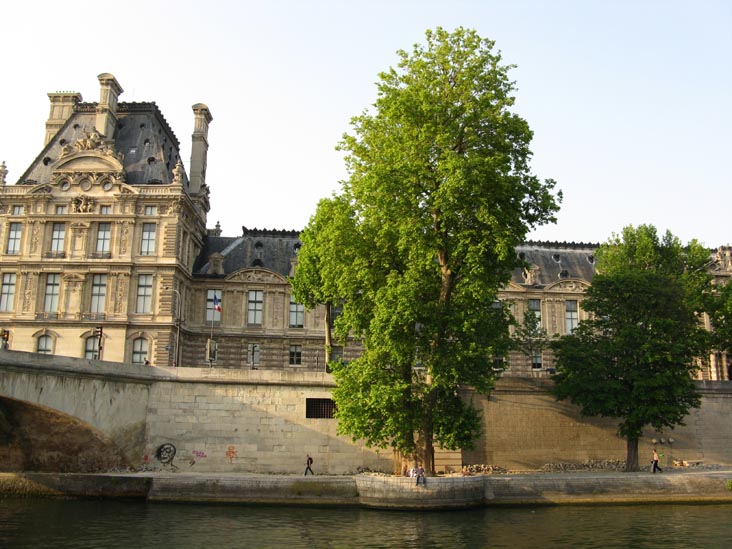 Musée du Louvre From Bateaux-Mouches Sightseeing Cruise, River Seine, Paris, France