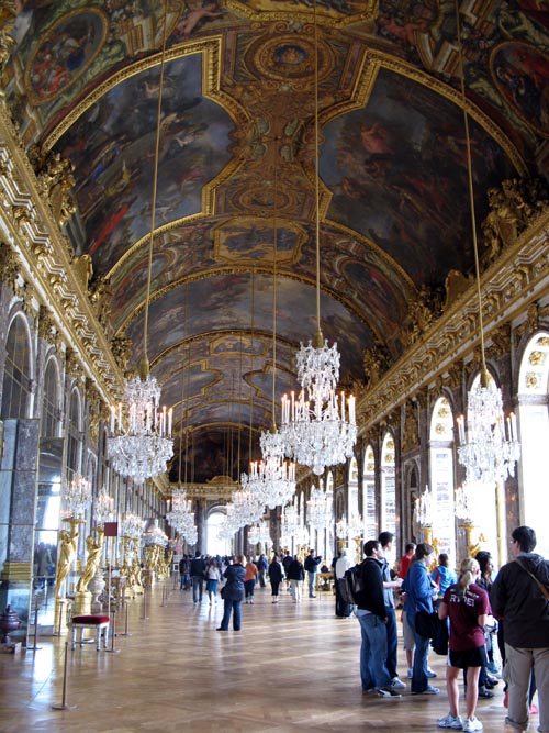 Hall of Mirrors (La Galerie des Glaces), Château de Versailles (Palace of Versailles), Versailles, France