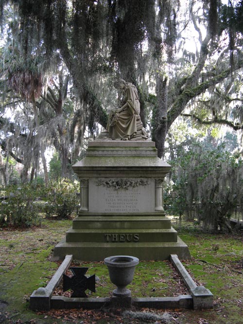 Theus Family Plot, Bonaventure Cemetery, Savannah, Georgia